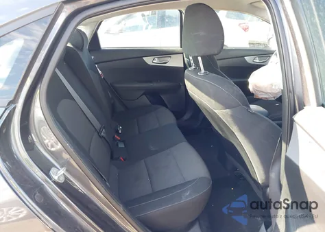 2023 Kia Forte Lxs из США, поврежденный, VIN 3KPF24AD2PE616149